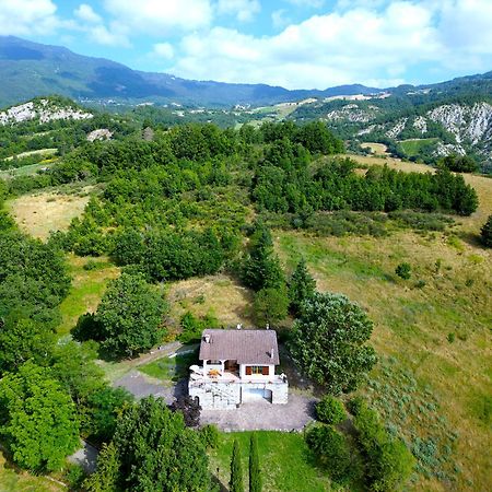 Casa Del Bosco - Vista Mozzafiato & Parco 4 Ettari Villa Bobbio Bagian luar foto