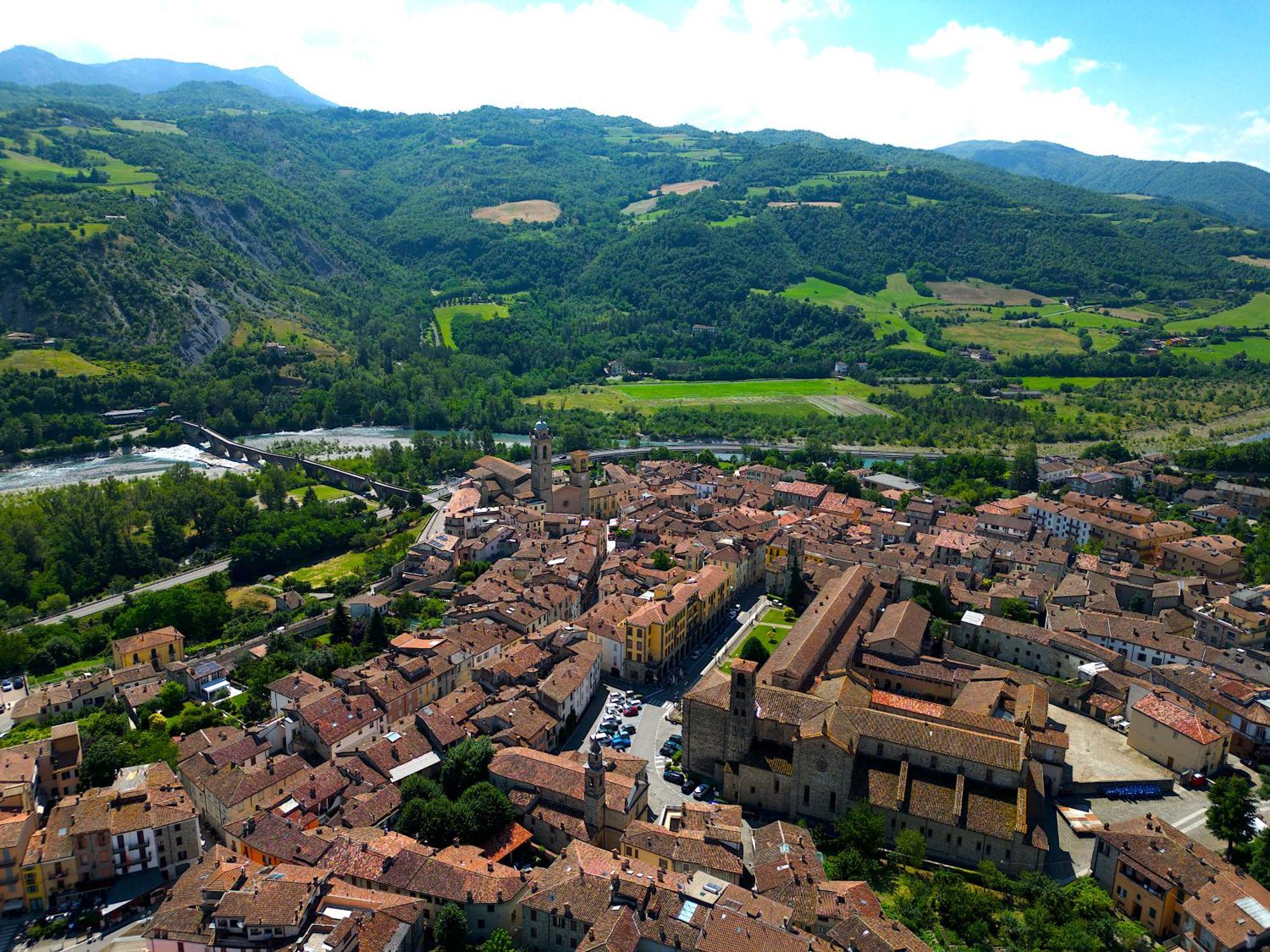 Casa Del Bosco - Vista Mozzafiato & Parco 4 Ettari Villa Bobbio Bagian luar foto